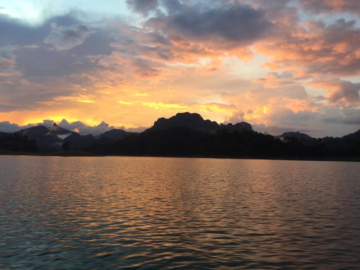 Khaosok Bamboo Huts Resort Khao Sok National Park Екстер'єр фото