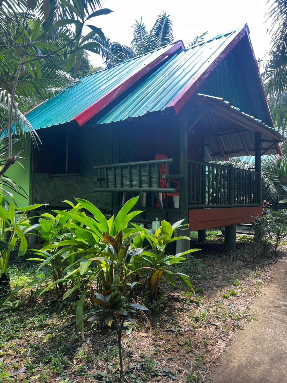 Khaosok Bamboo Huts Resort Khao Sok National Park Екстер'єр фото