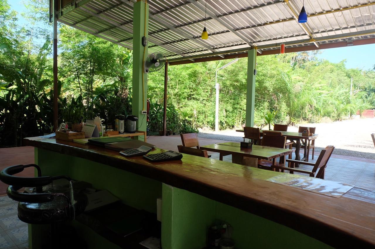 Khaosok Bamboo Huts Resort Khao Sok National Park Екстер'єр фото