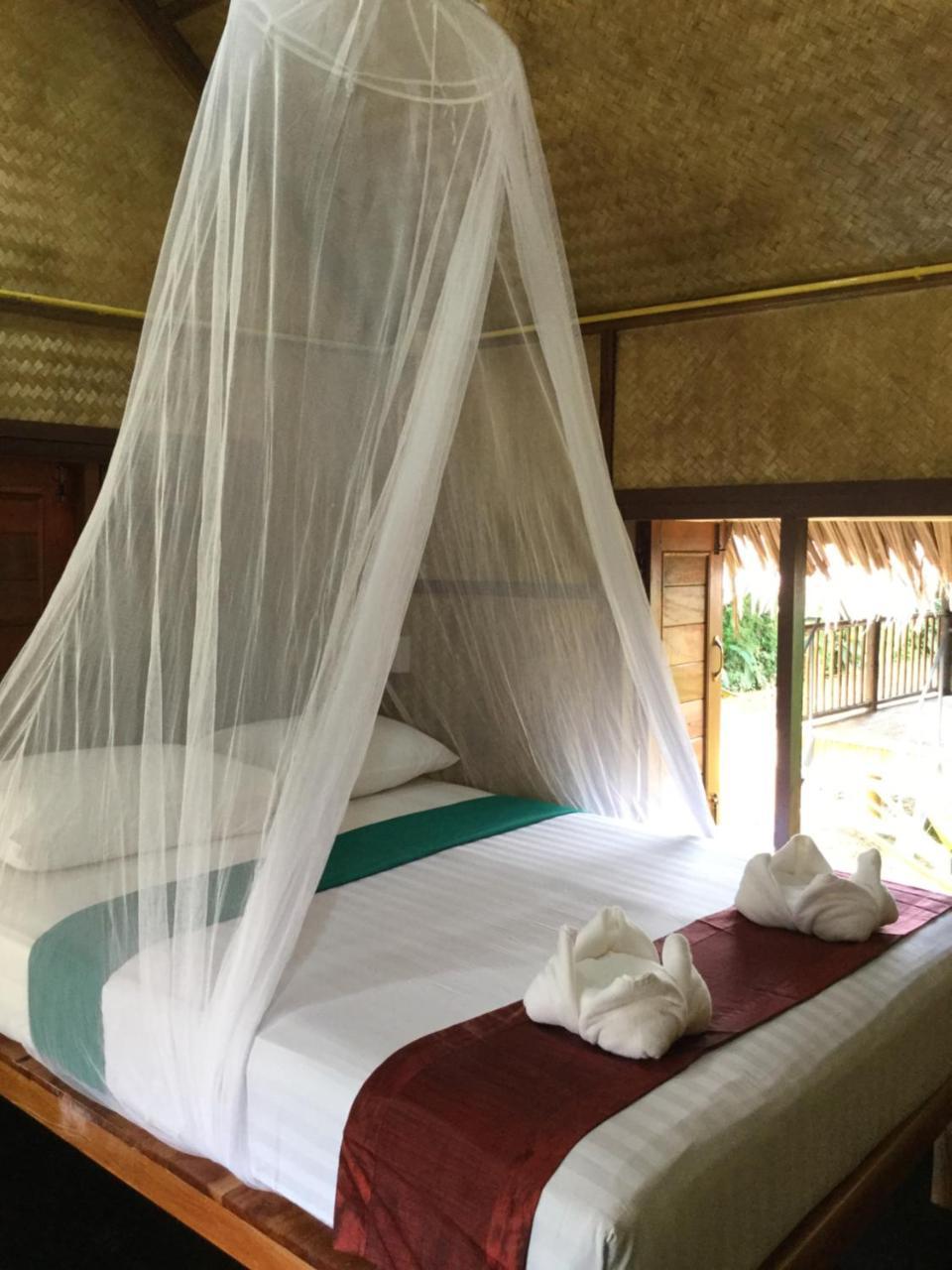 Khaosok Bamboo Huts Resort Khao Sok National Park Екстер'єр фото