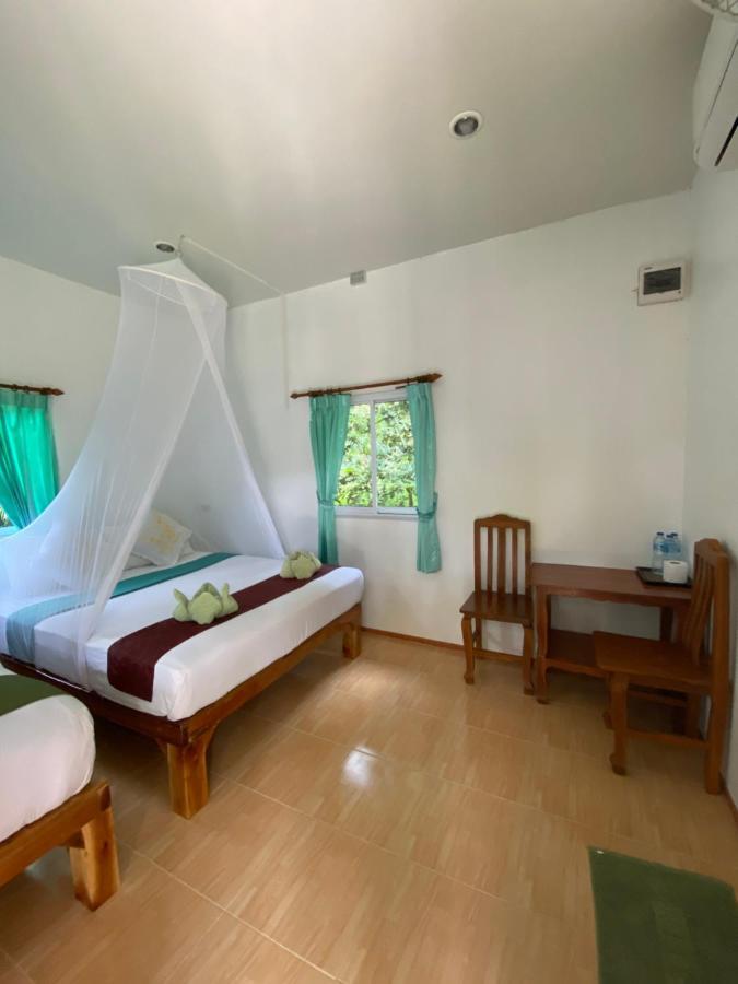 Khaosok Bamboo Huts Resort Khao Sok National Park Екстер'єр фото