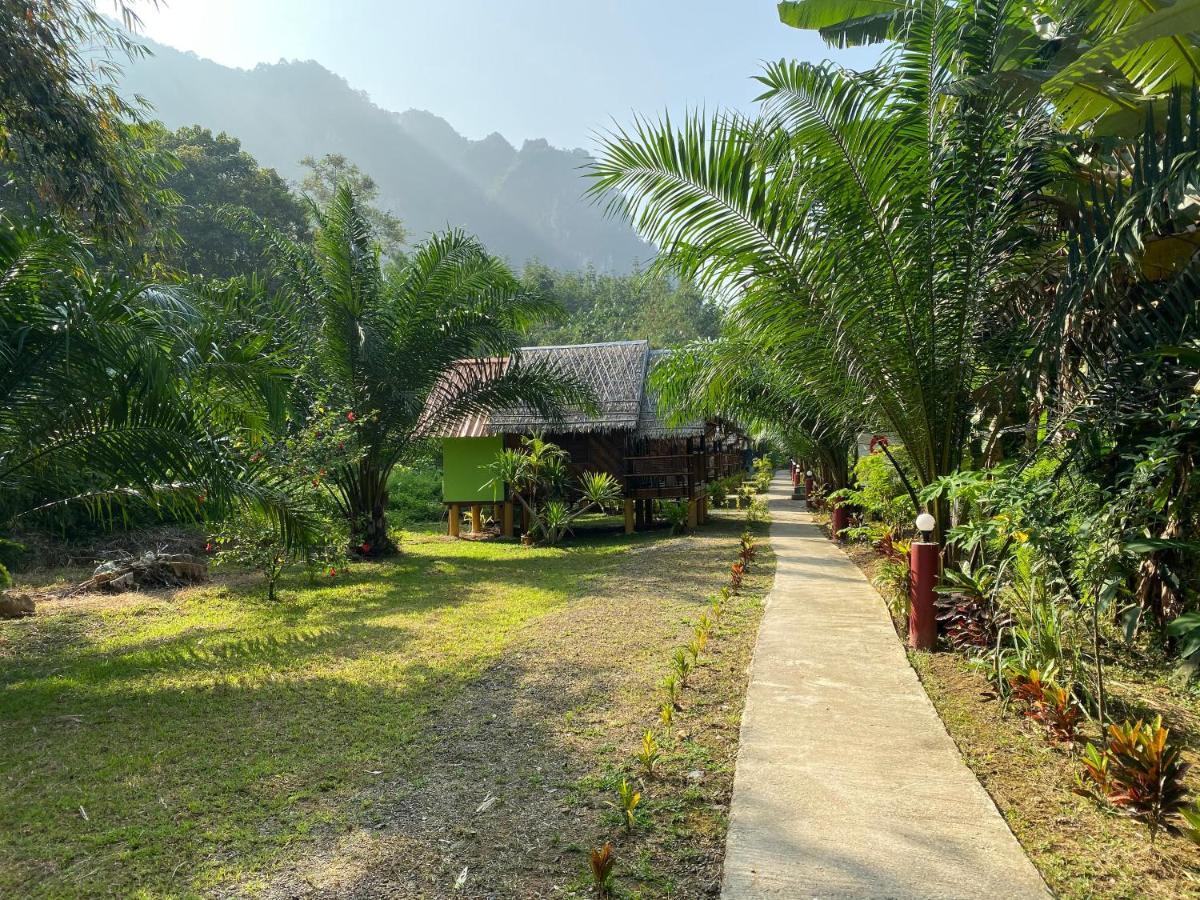 Khaosok Bamboo Huts Resort Khao Sok National Park Екстер'єр фото